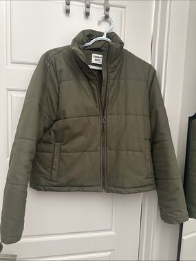 Aritzia Sunday Best Olive Green Puffer Jacket